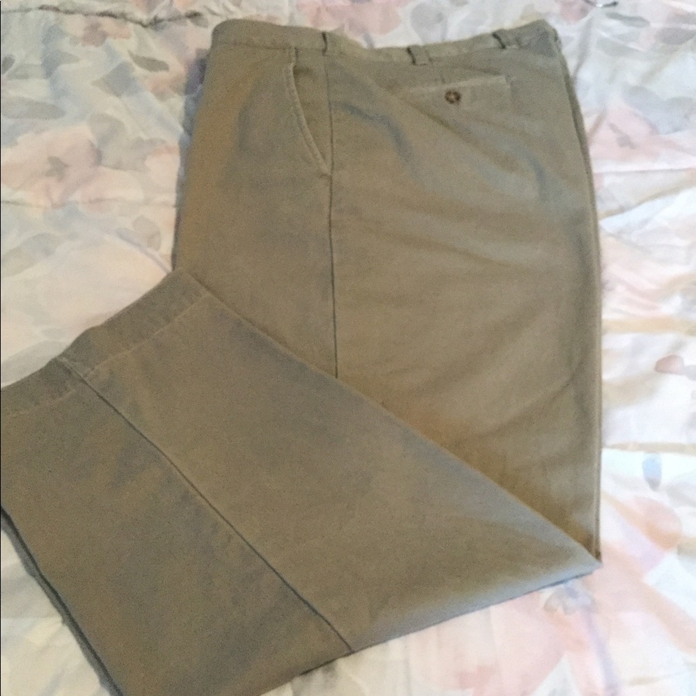 Men’s Khaki dress pants 42*30
